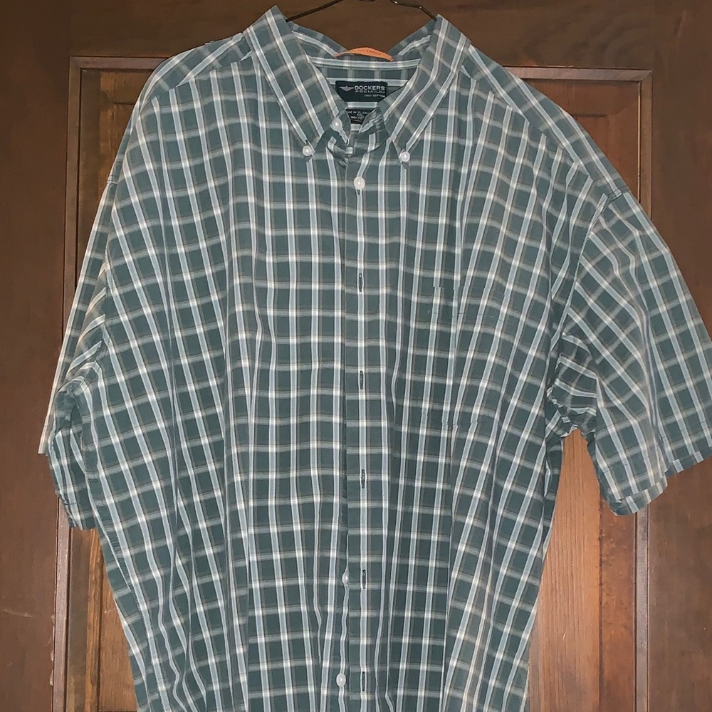 Dockers button down